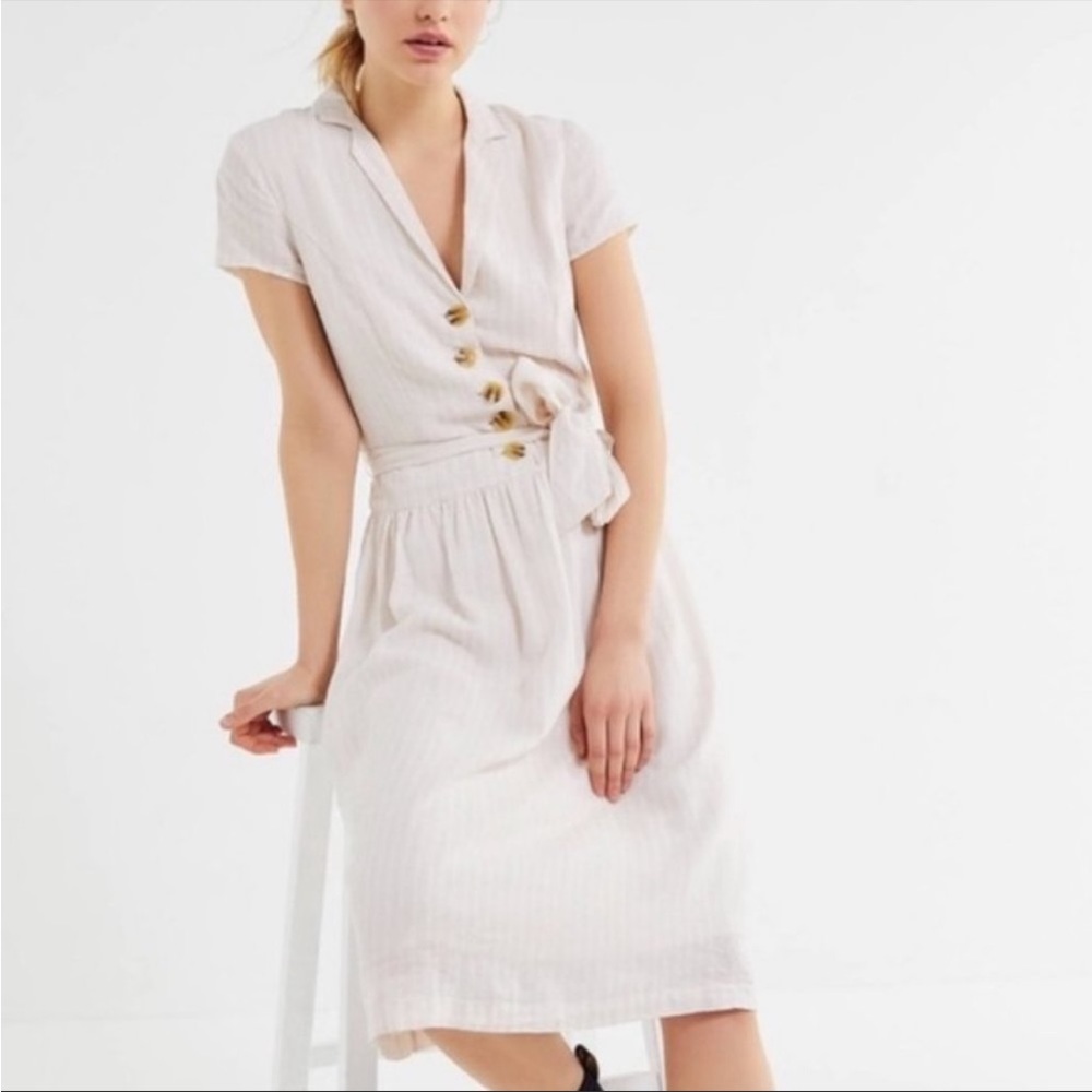 Urban Outfitters UO Natalie Linen Belted Shirt Dress Size Medium OB941483